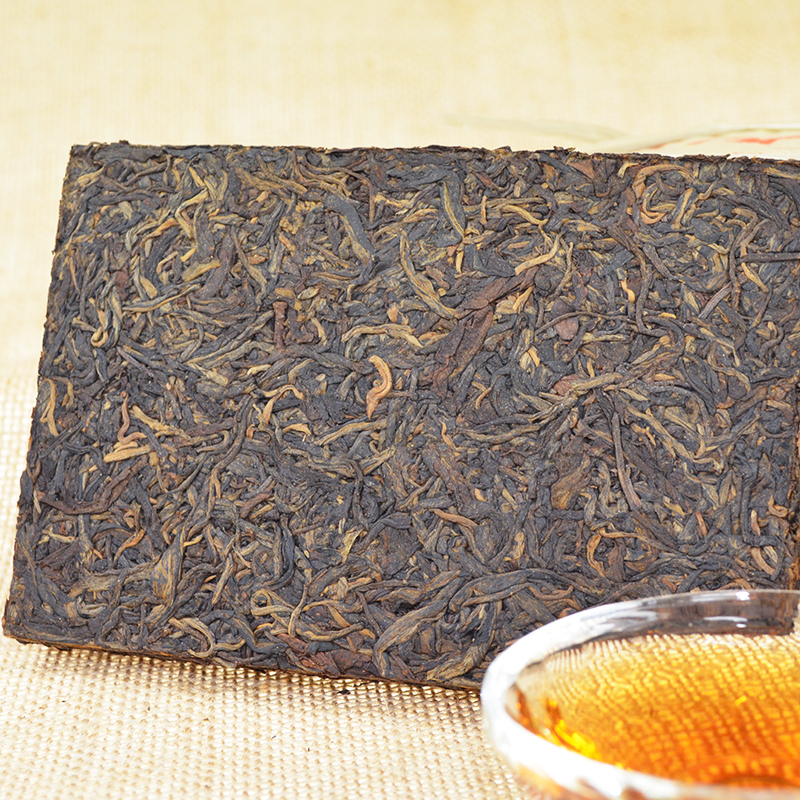 收藏品 90年代蓝天定制款紫天字号野樟香木香普洱茶生茶砖茶250g