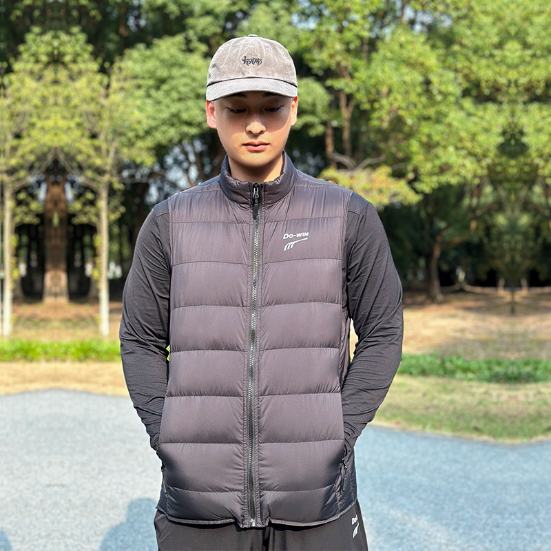 【2442453】羽绒马甲2025年新款中性风运动风保暖休闲轻薄