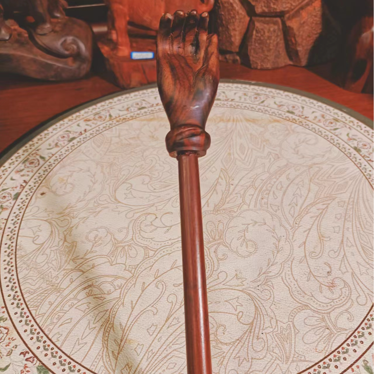 老挝大红酸枝手把件 痒痒挠