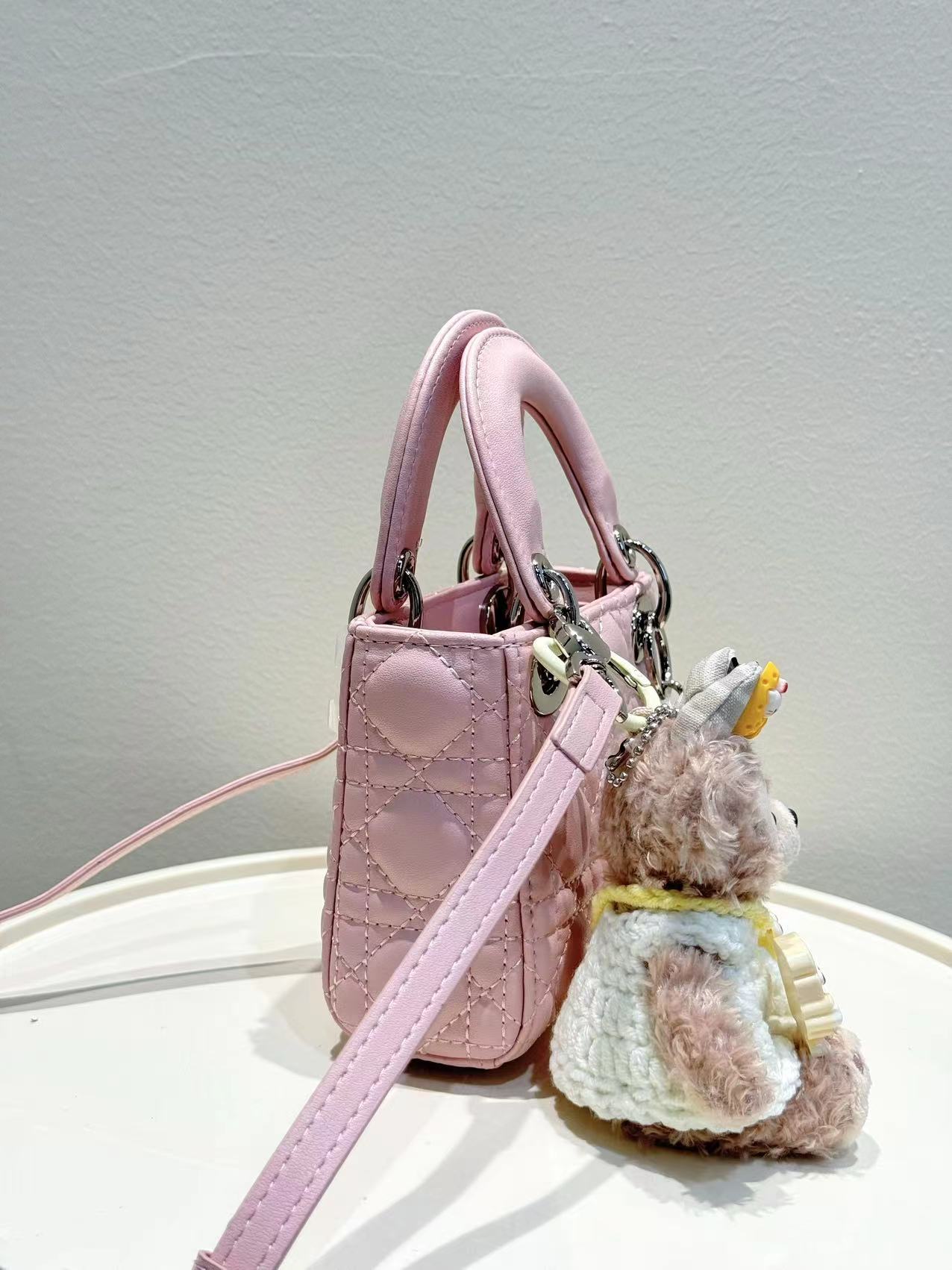 MIAO【迷你菲】方形扣头百搭款斜挎手提包（无公仔挂件）