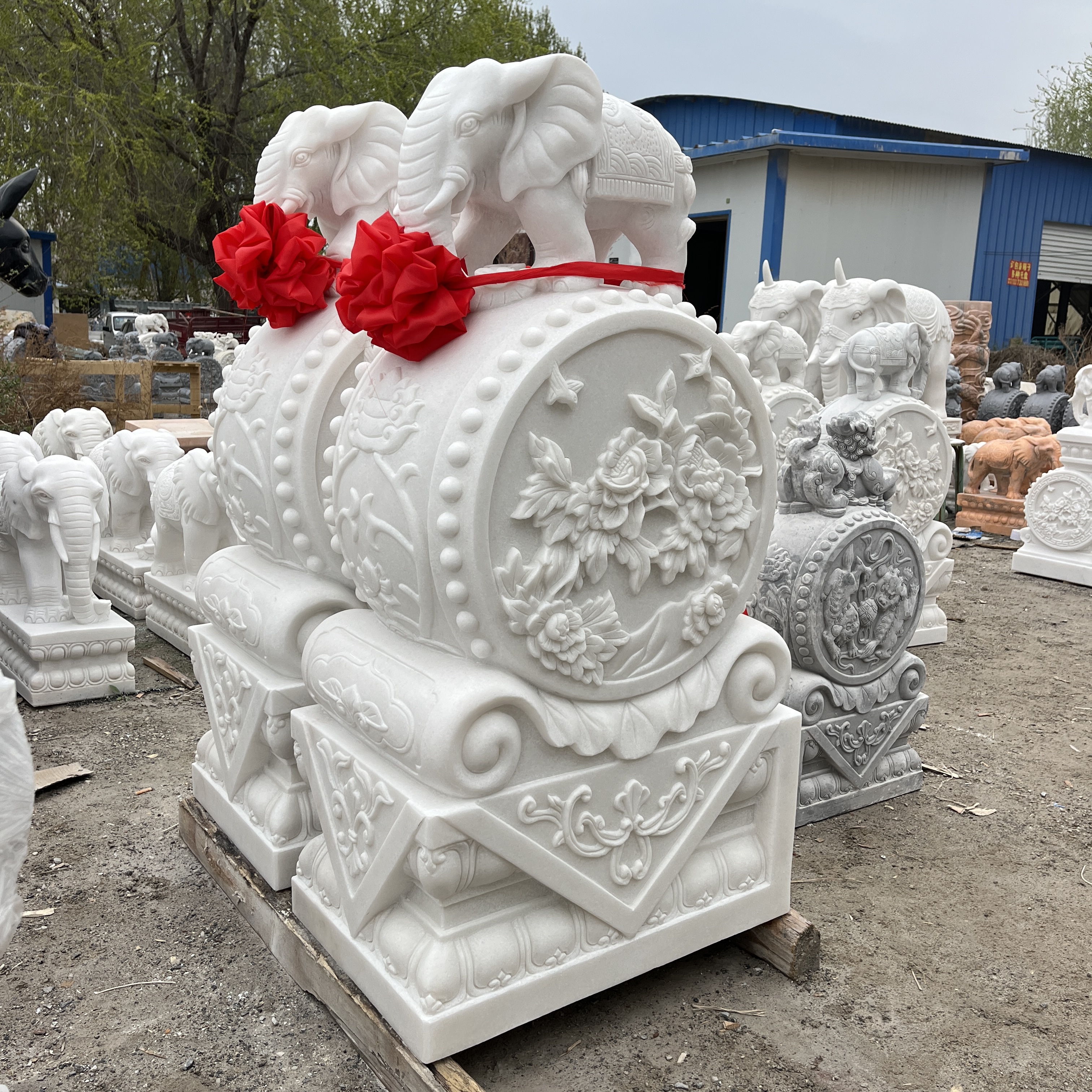 石雕汉白玉大象门墩晚霞红抱鼓石一对天然青石门鼓门口摆件