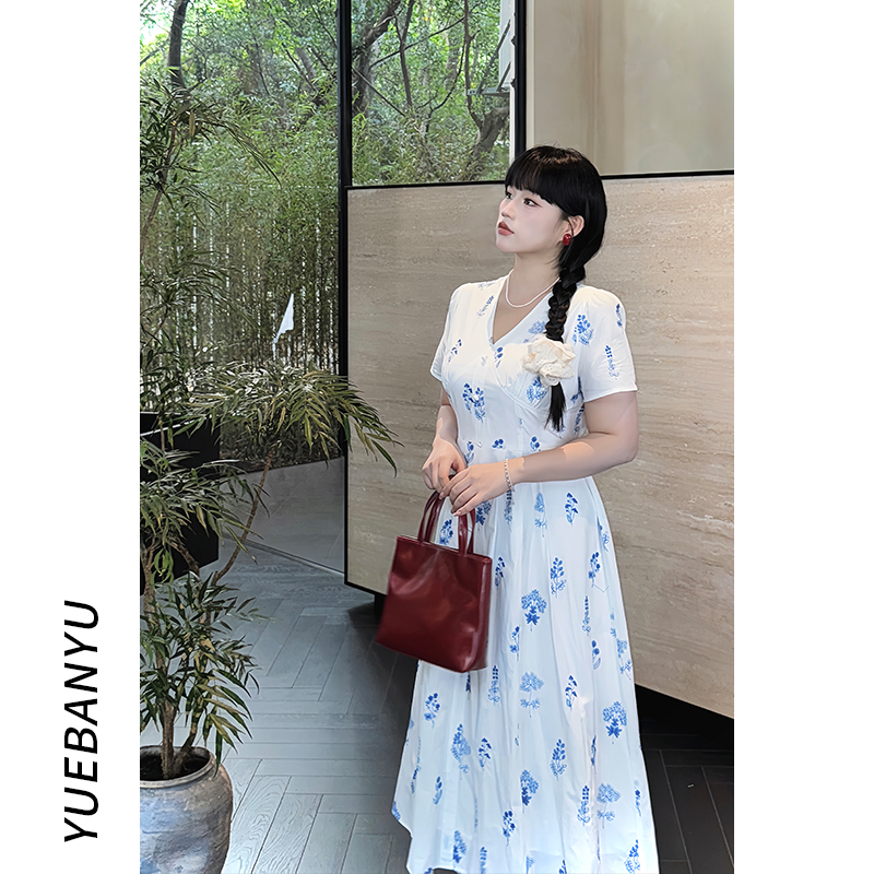 月半鱼现货【蓝诗篇】海边度假风收腰连衣裙夏日显瘦刺绣碎花长裙