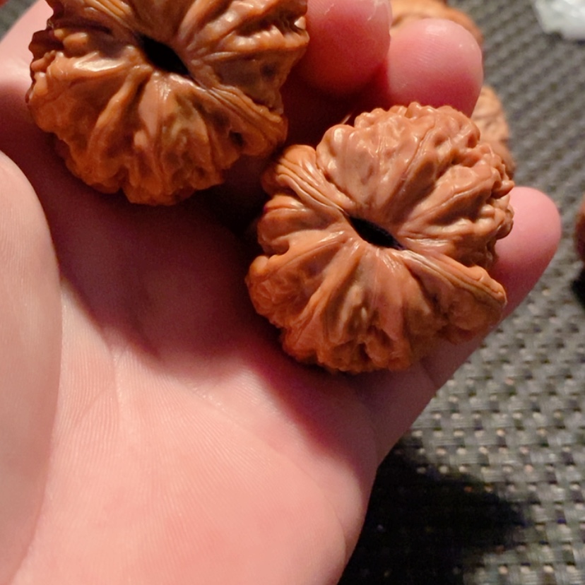 【闪购商品】文玩核桃核雕唯*