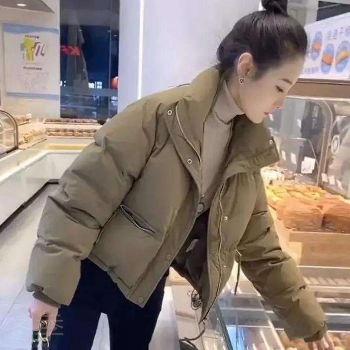冬季2023年新款冬季女士羽绒服小个子短款白鸭绒纯色立领面包服外