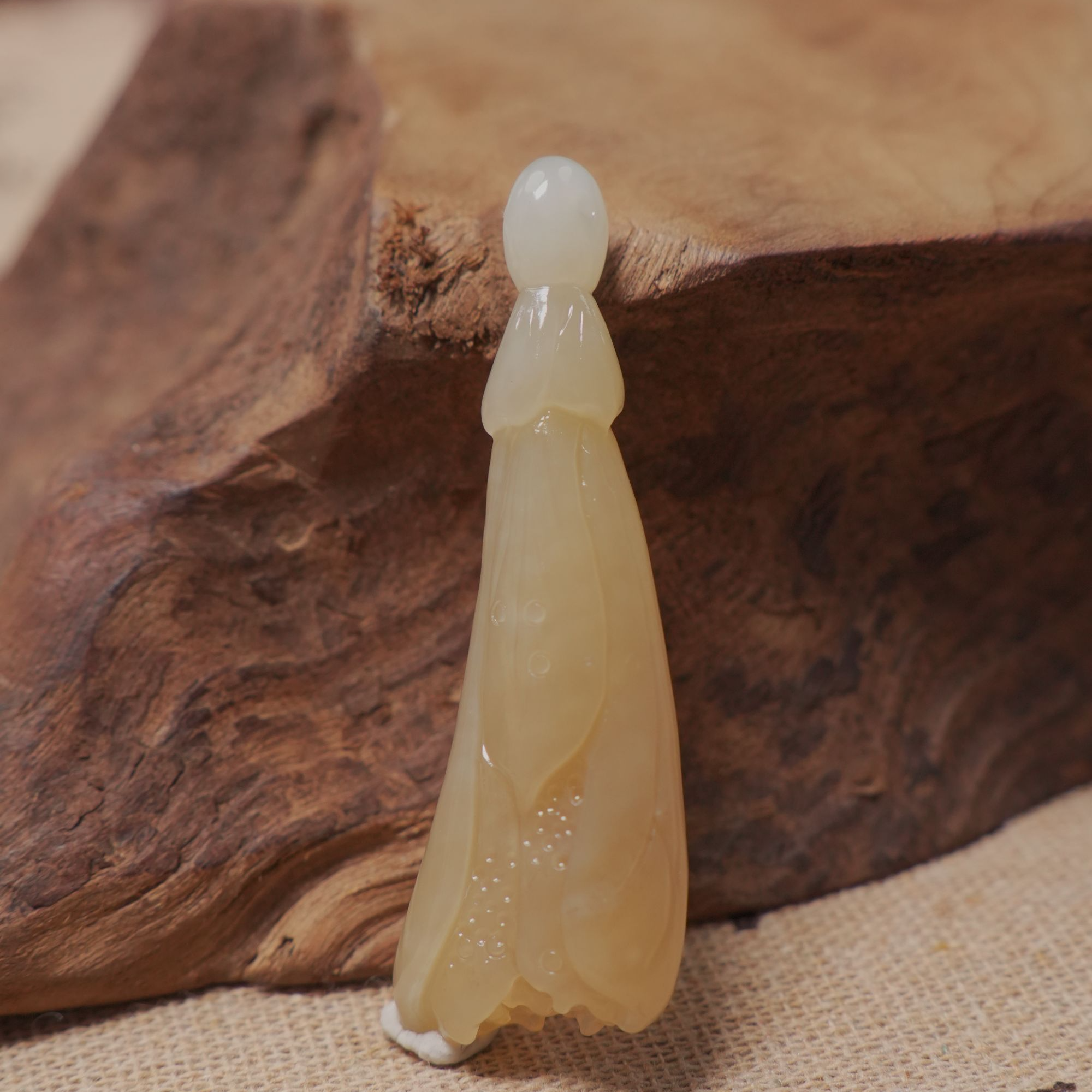 和田玉糖料-玉兰花