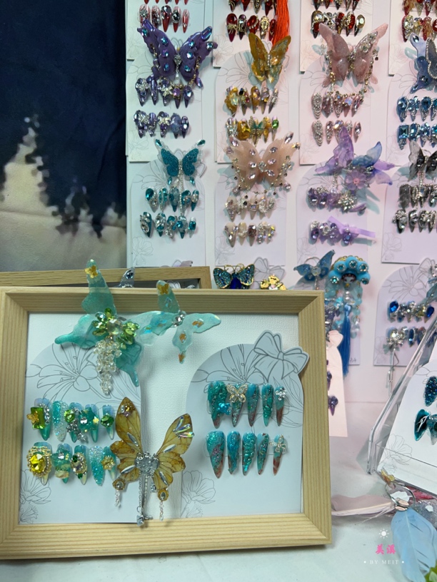   9.9-39.9孤品-姚奈儿纯手工定制穿戴甲仅限直播间拍下