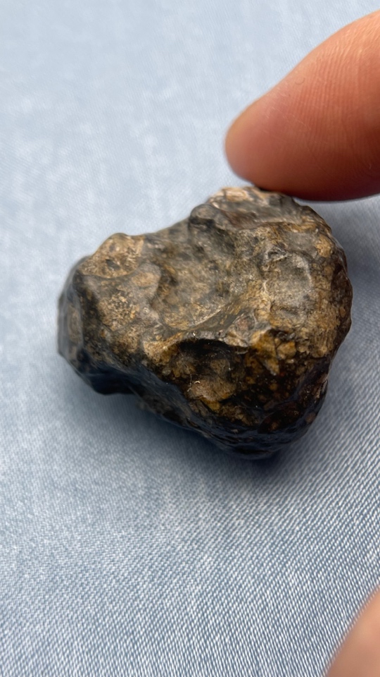 曲曲克苏001无球粒石陨