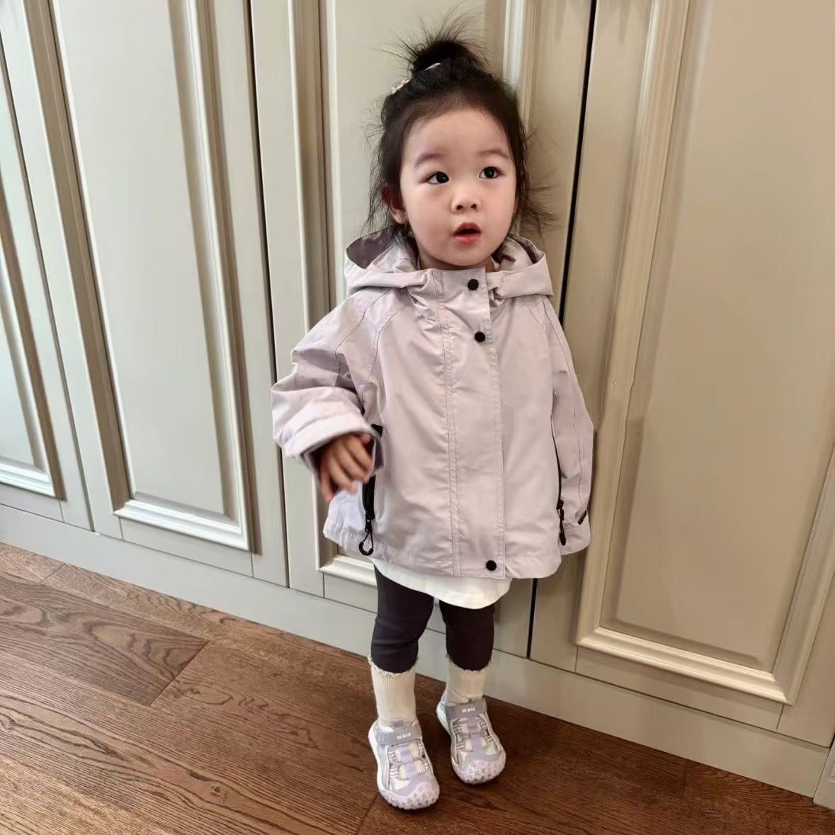 女宝紫色冲锋衣春秋款防风韩版连帽外套儿童洋气户外宝宝上衣时尚