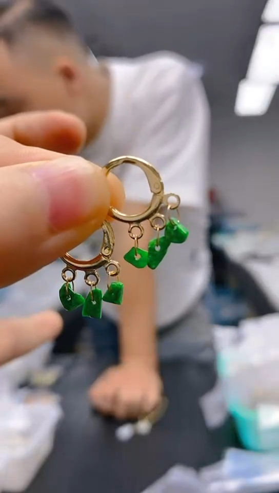 【闪购商品】翡翠耳饰未镶嵌0121翡翠耳包·多样性发货