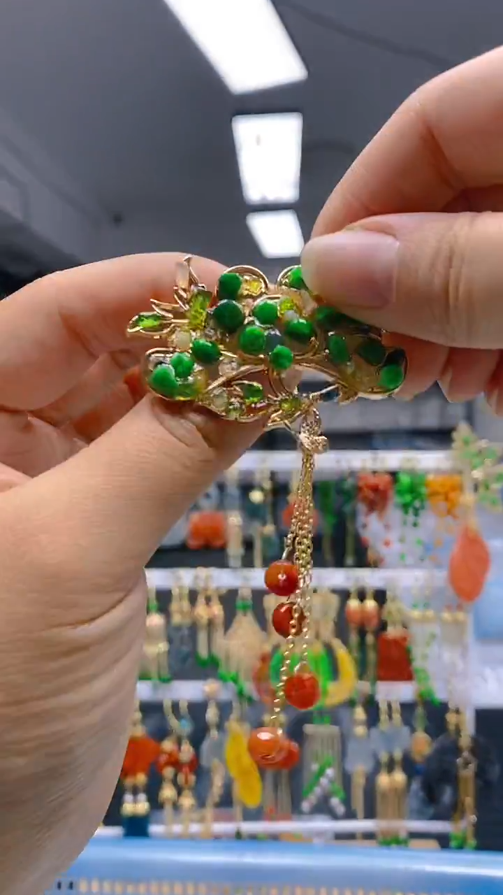 【闪购商品】翡翠耳饰合金306翡翠胸针