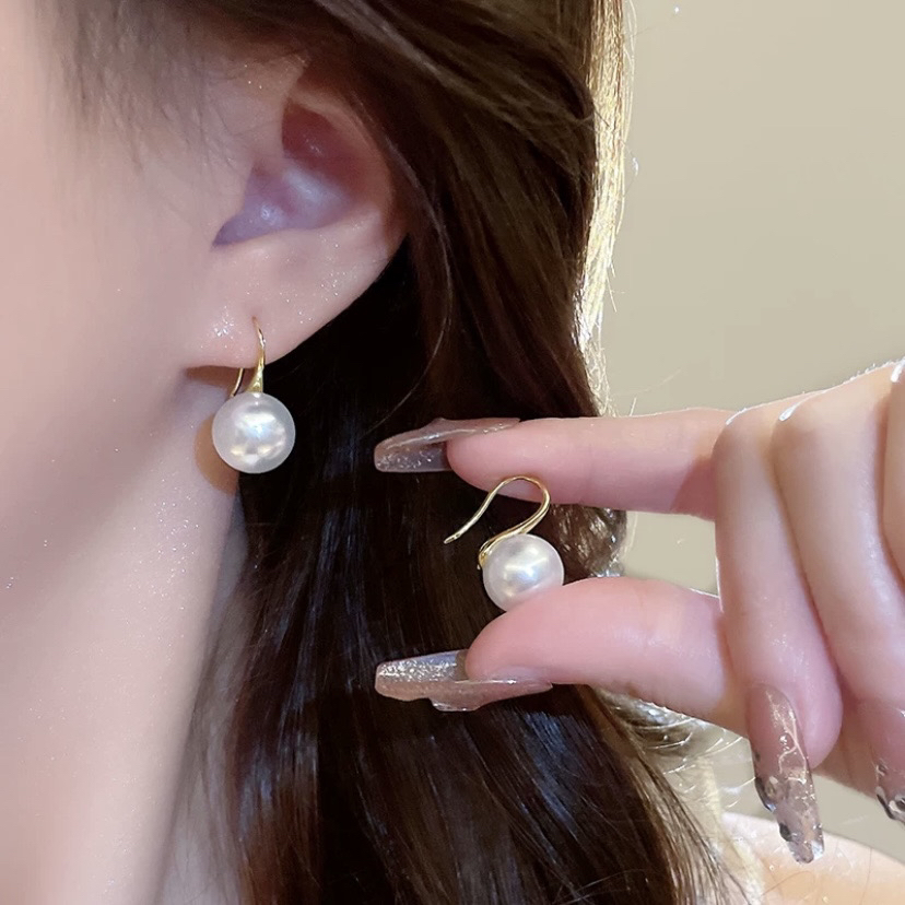 S925银针轻奢高跟鞋时尚个性耳钉1035