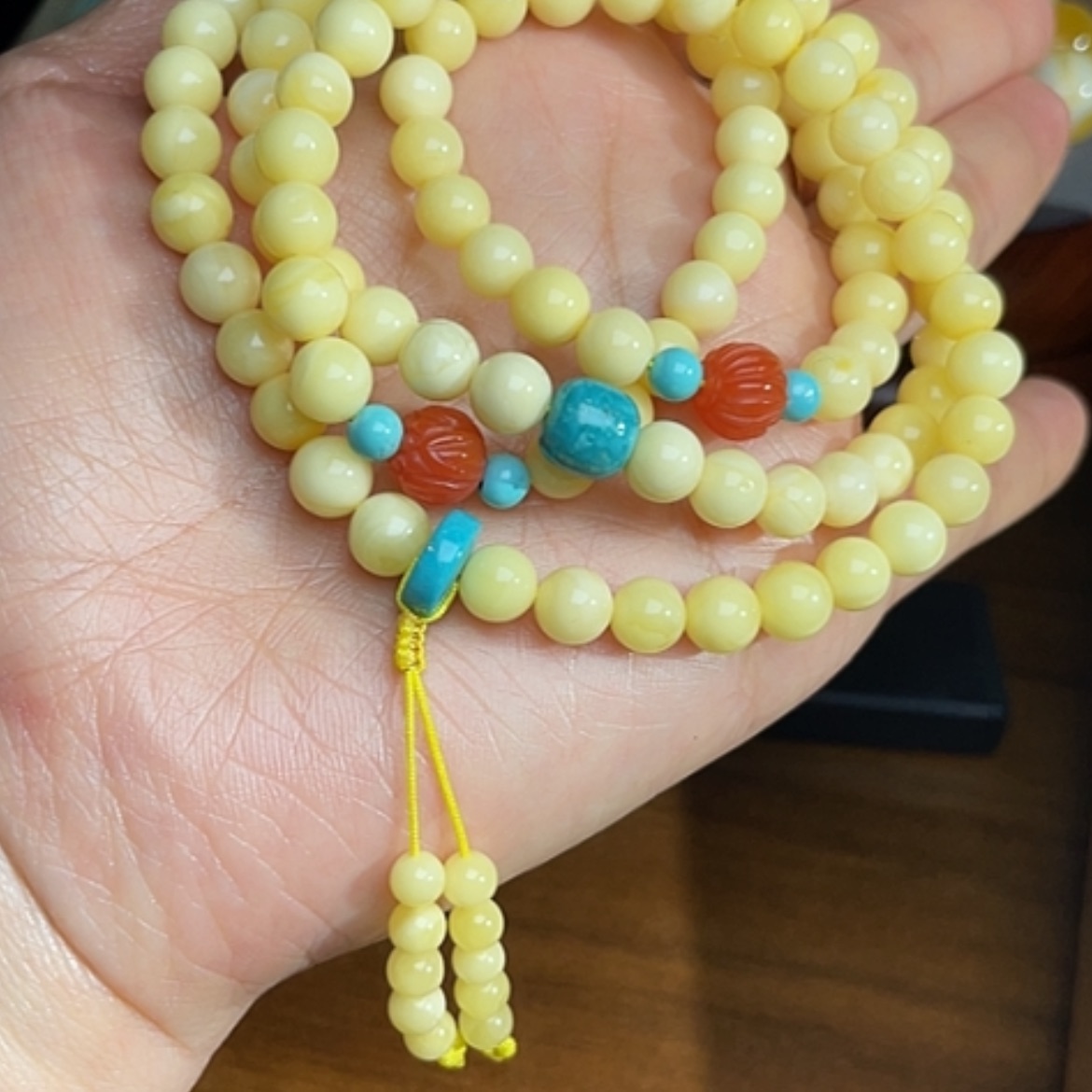【闪购商品】蜜蜡手链未镶嵌