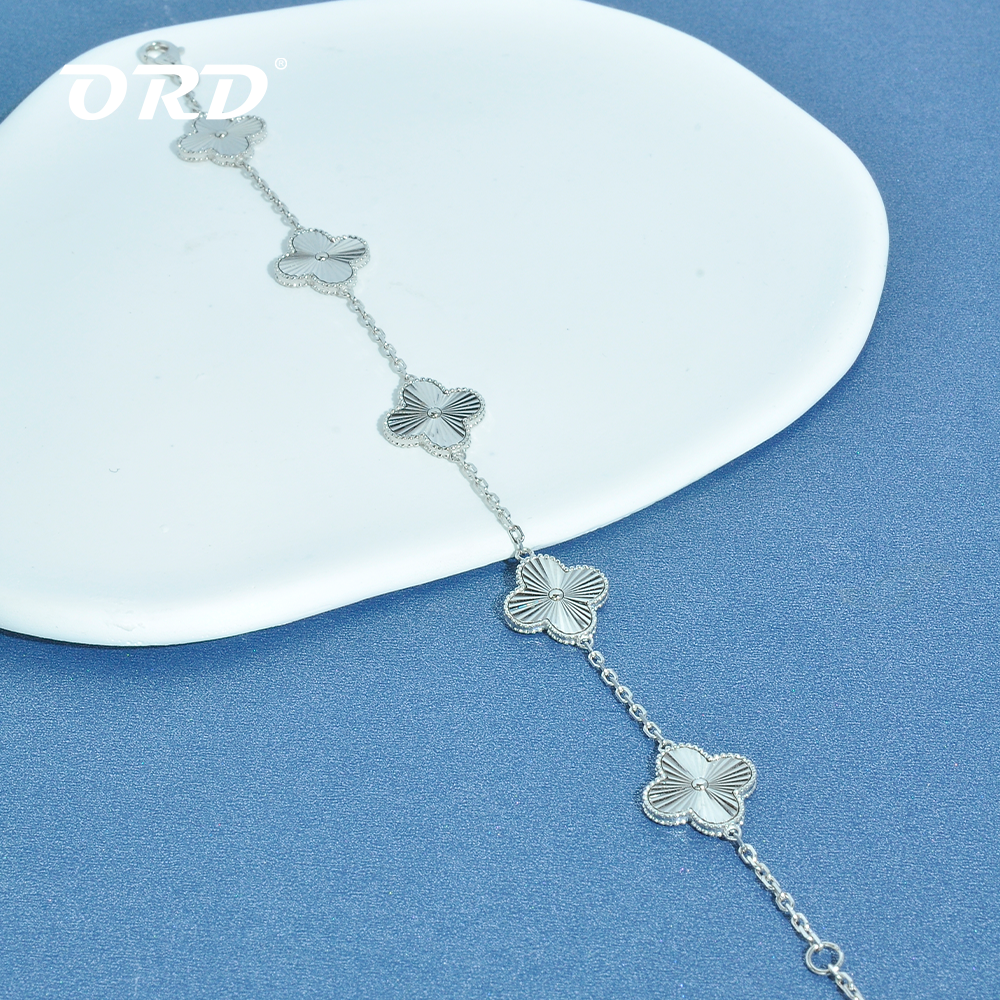 925银手链 925银手链女款时尚四叶草五枚手链5G工艺CNC情人节礼物