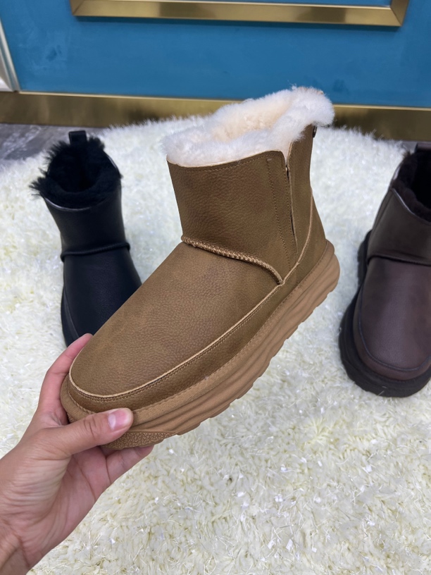 冬季时尚男士 经典真皮防水加厚保暖户外雪地靴防油污防滑雪地靴