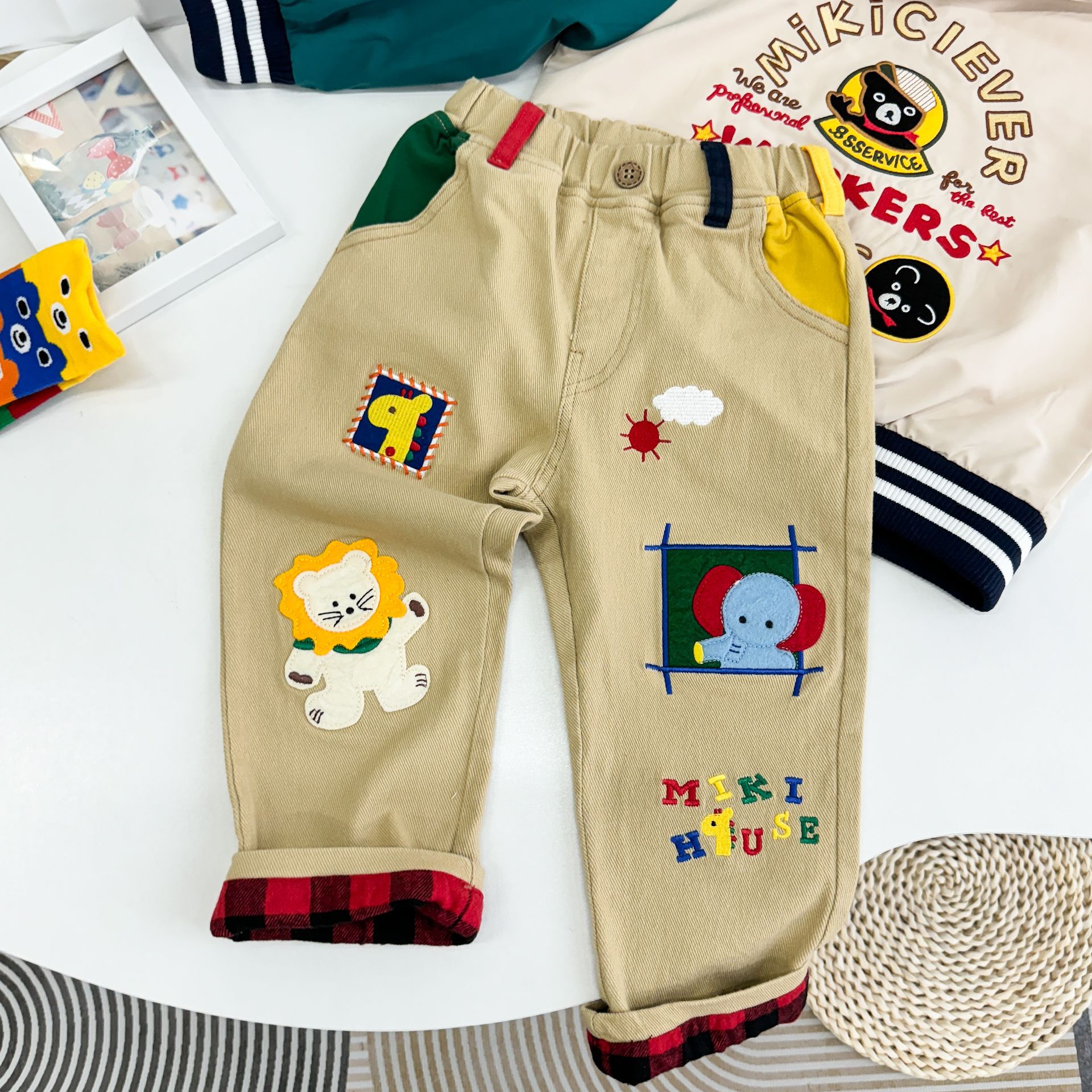 24秋新日系男童休闲裤柔软舒适太阳狮刺绣宝宝梭织卷边长裤子6021