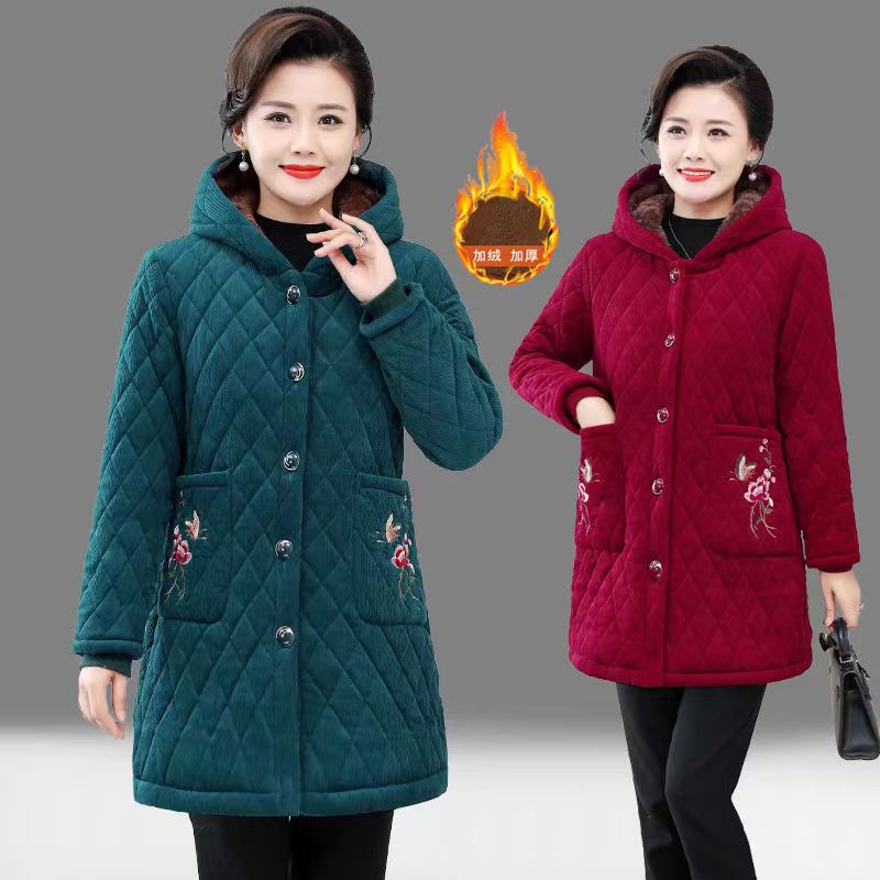 2025冬季新款时尚洋气妈妈装加绒加厚绣花连帽中长款宽松保暖棉衣