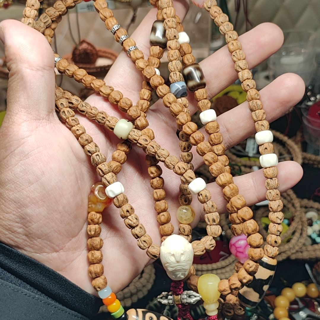 【闪购商品】柏香籽/百香籽吊坠孤*