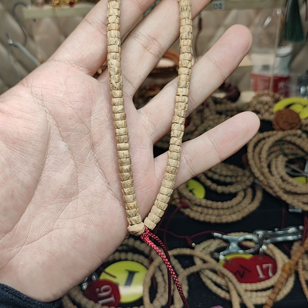 【闪购商品】柏香籽/百香籽吊坠迁*?