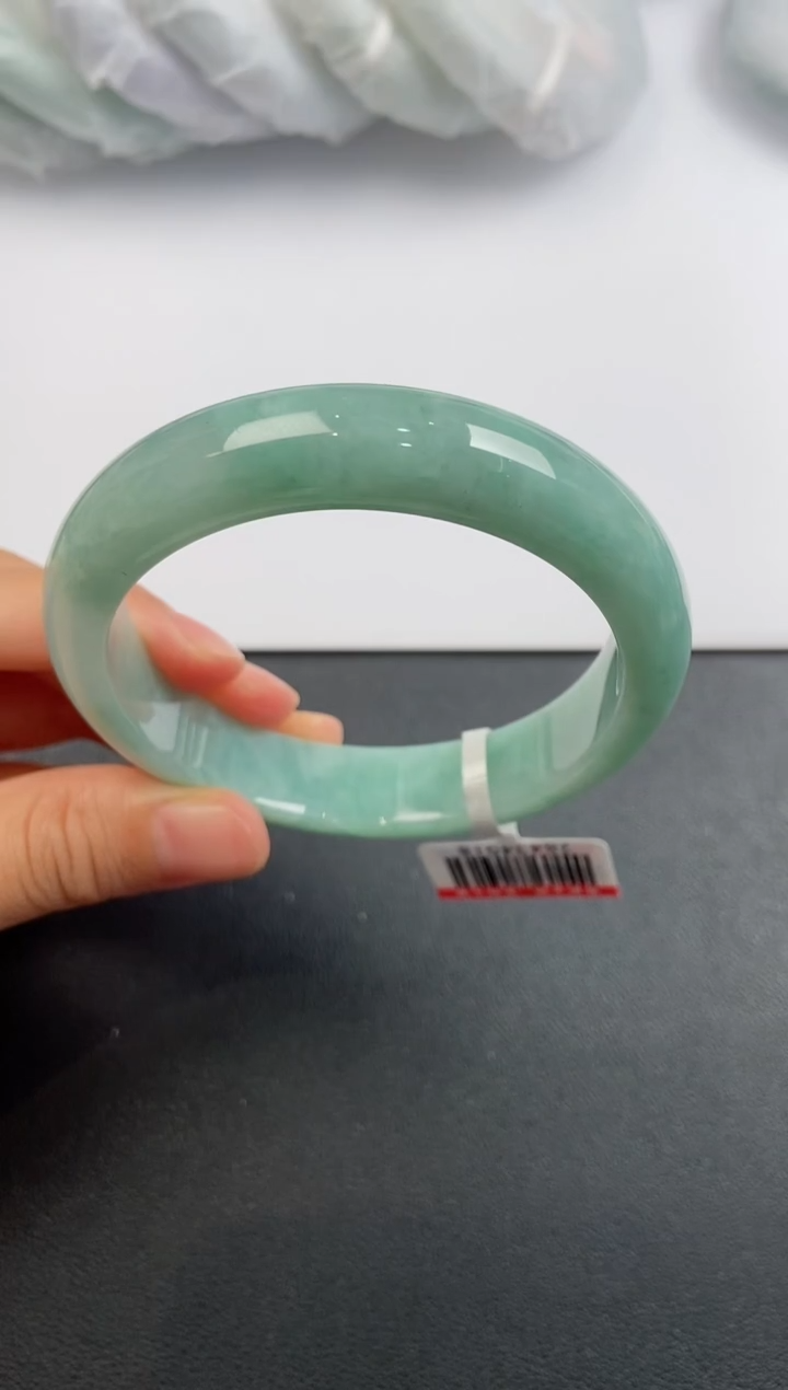 【闪购商品】翡翠手镯未镶嵌基地发货K 6846 55+