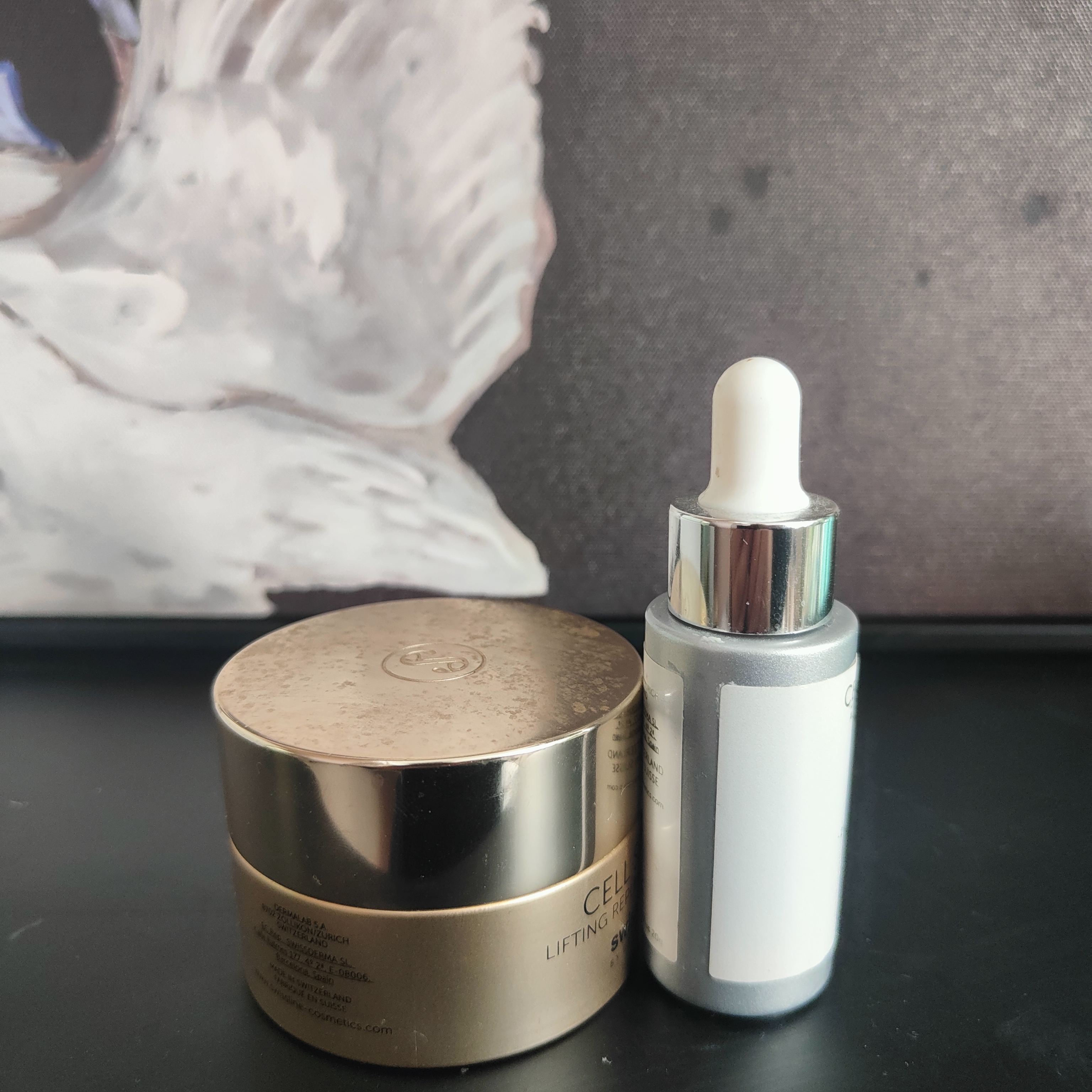 九保湿湿润修复精华