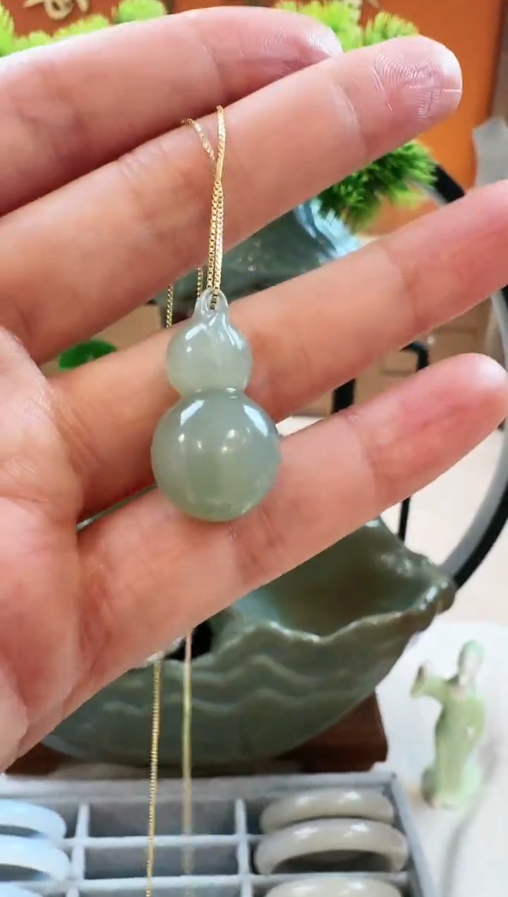【闪购商品】和田玉颈饰未镶嵌葫芦