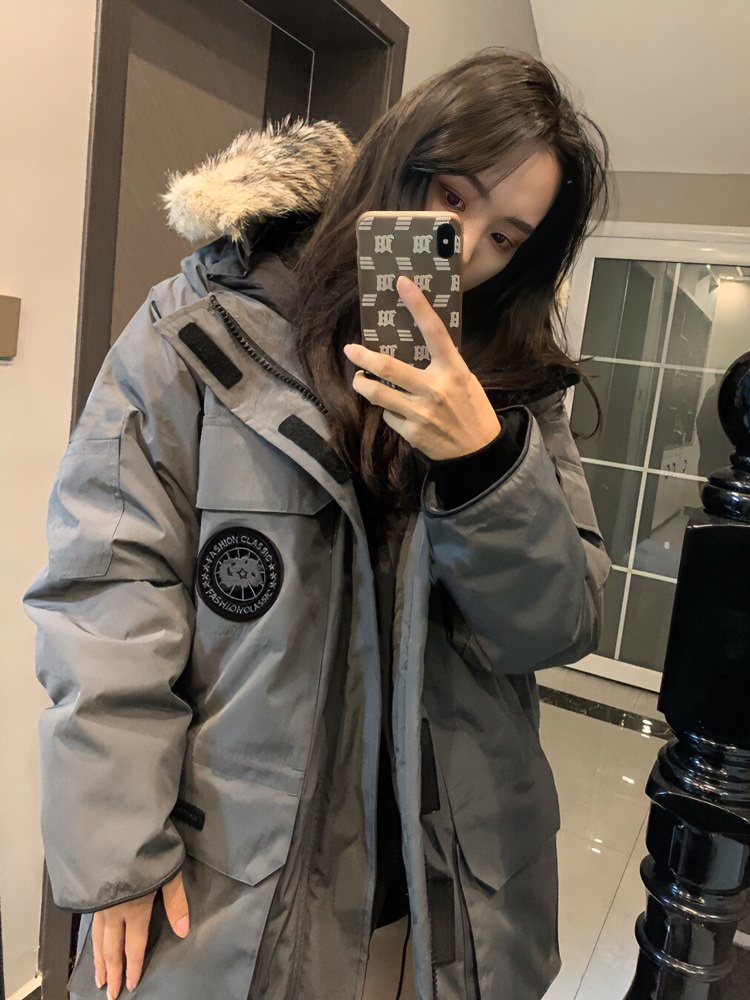 波司澄羽绒服潮流宽松显瘦加拿大情侣装时尚鹅绒冬天外套外穿石墨