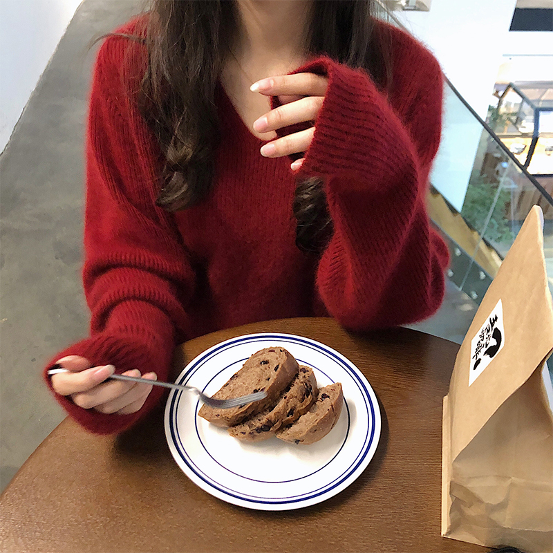 大樱桃本命年新年红色V领毛衣女套头宽松外穿慵懒风2024过年上衣