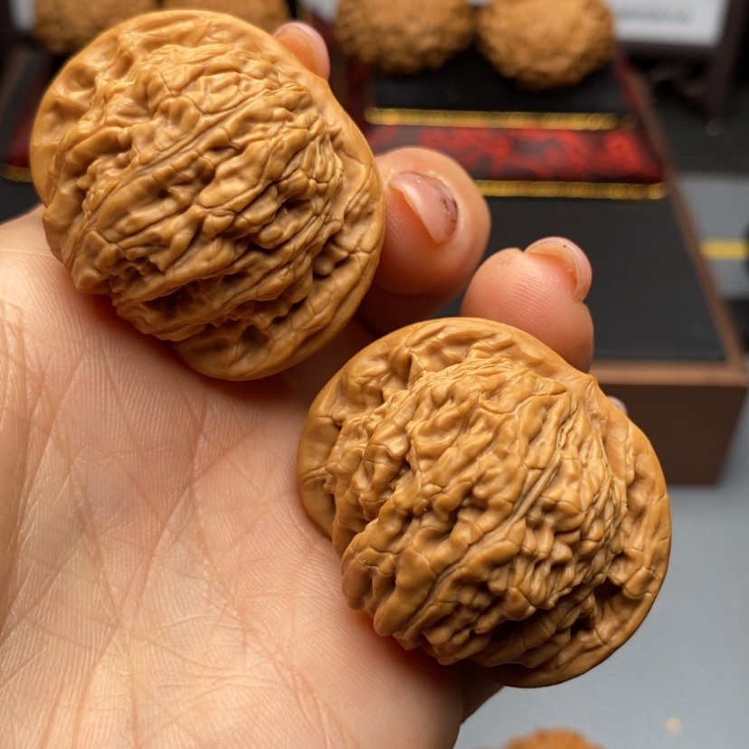 【闪购商品】文玩核桃把件是*哥