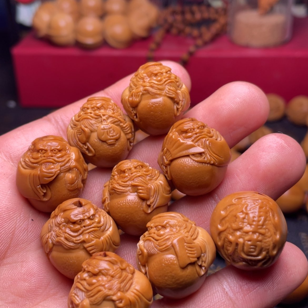 【闪购商品】橄榄核雕s*h