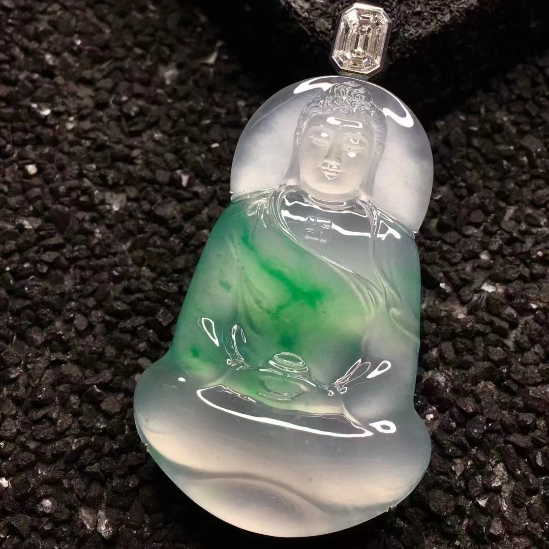 金丝绿彩 灵动而飘逸 意境感的翠彩之美翡翠大日如来美美哒