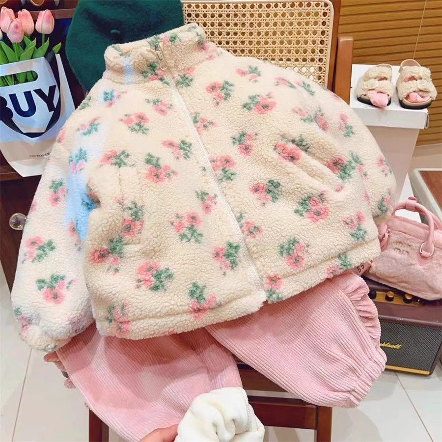 可爱baby韩国童装女童羊羔毛外套2023秋冬季新款小女孩甜美时尚碎