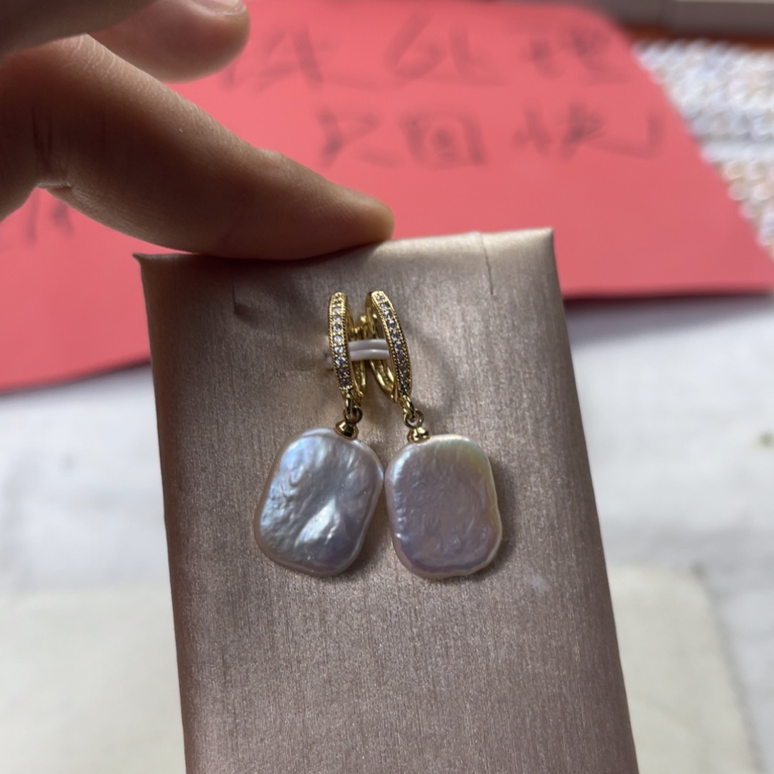 淡水珍珠颈饰合金104