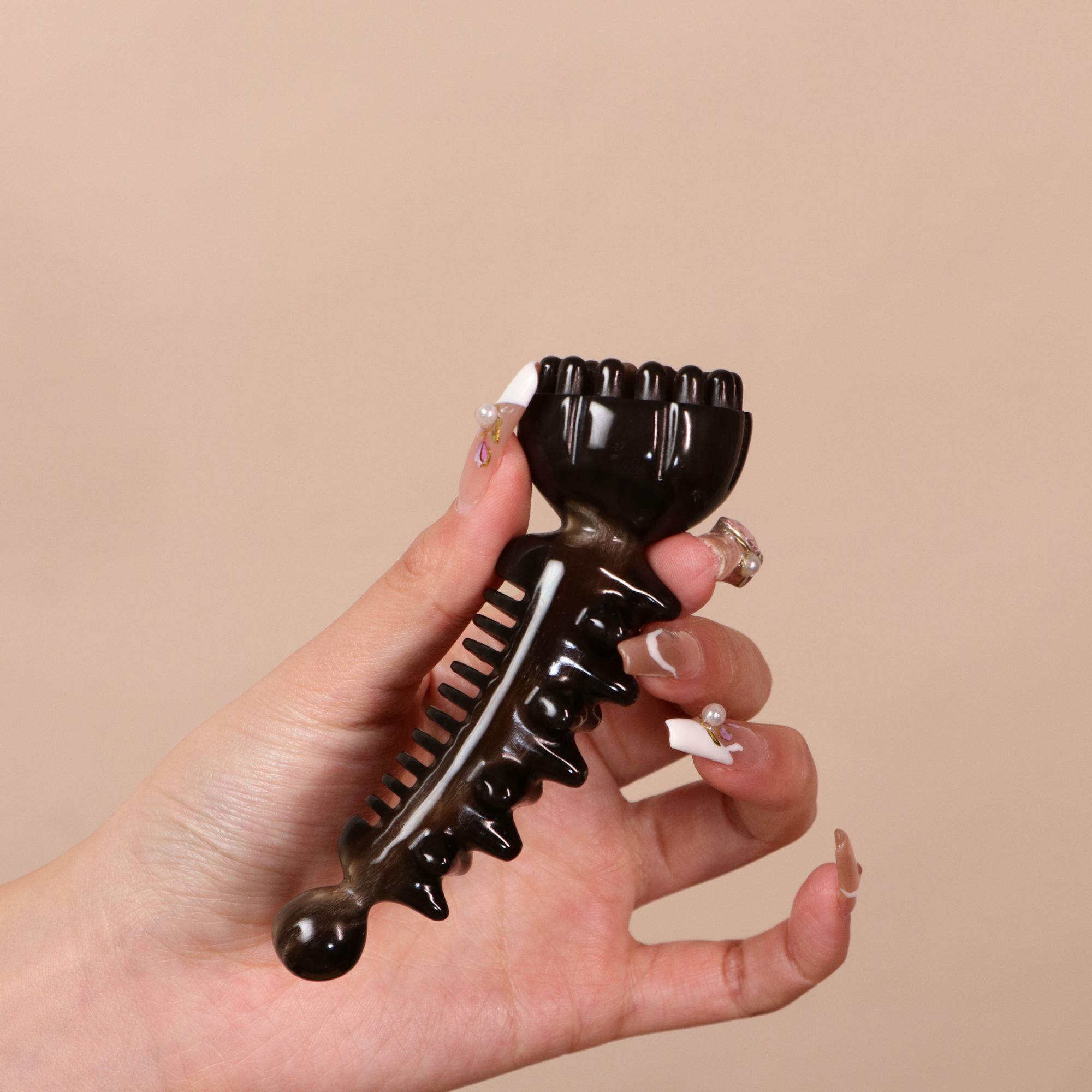 【厂家直销】白水黑金刚大号莲蓬海参多功能眼部美容家用