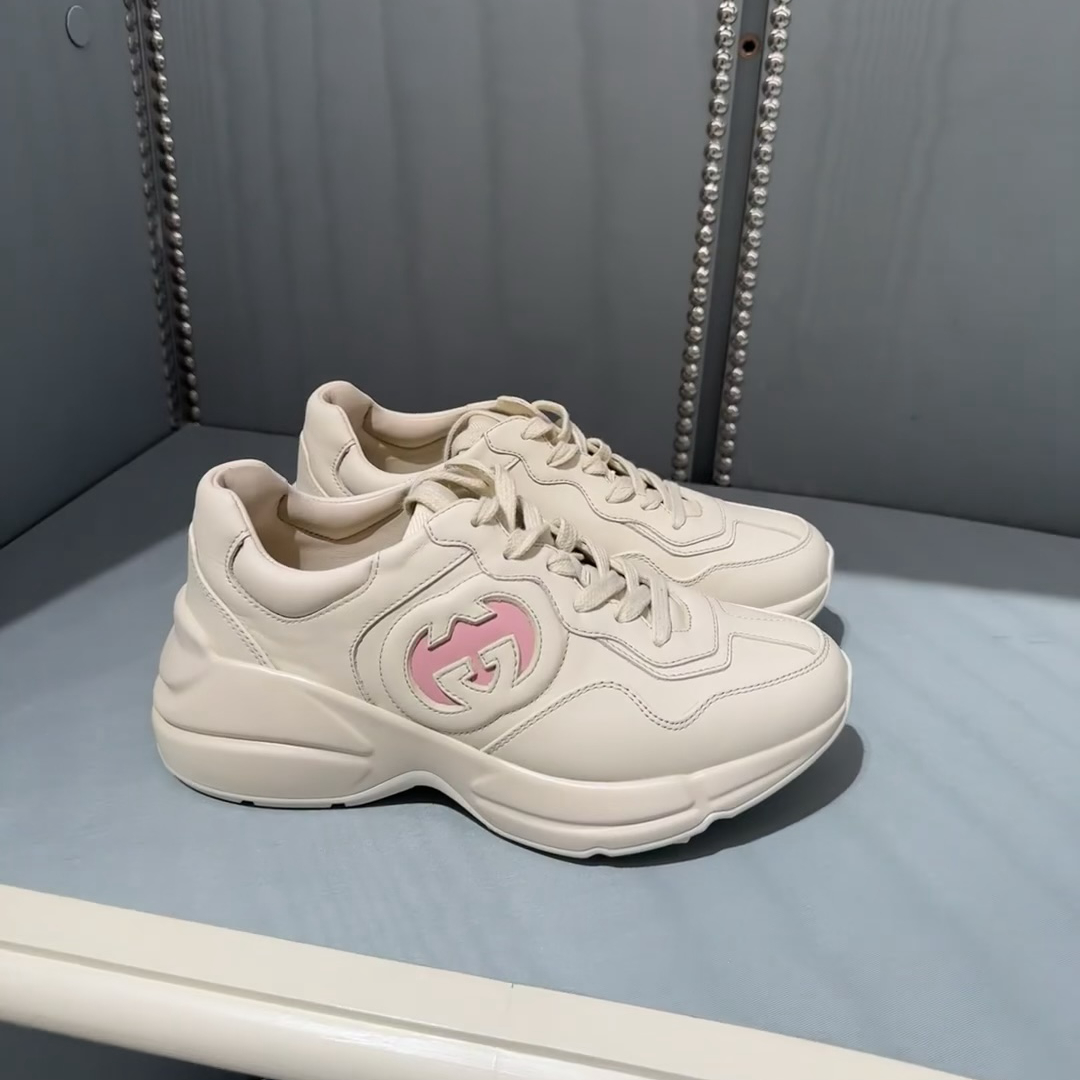 全新未使用 GUCCI/古驰 Rhyton厚底老爹鞋/粉色GG运动鞋女/757887