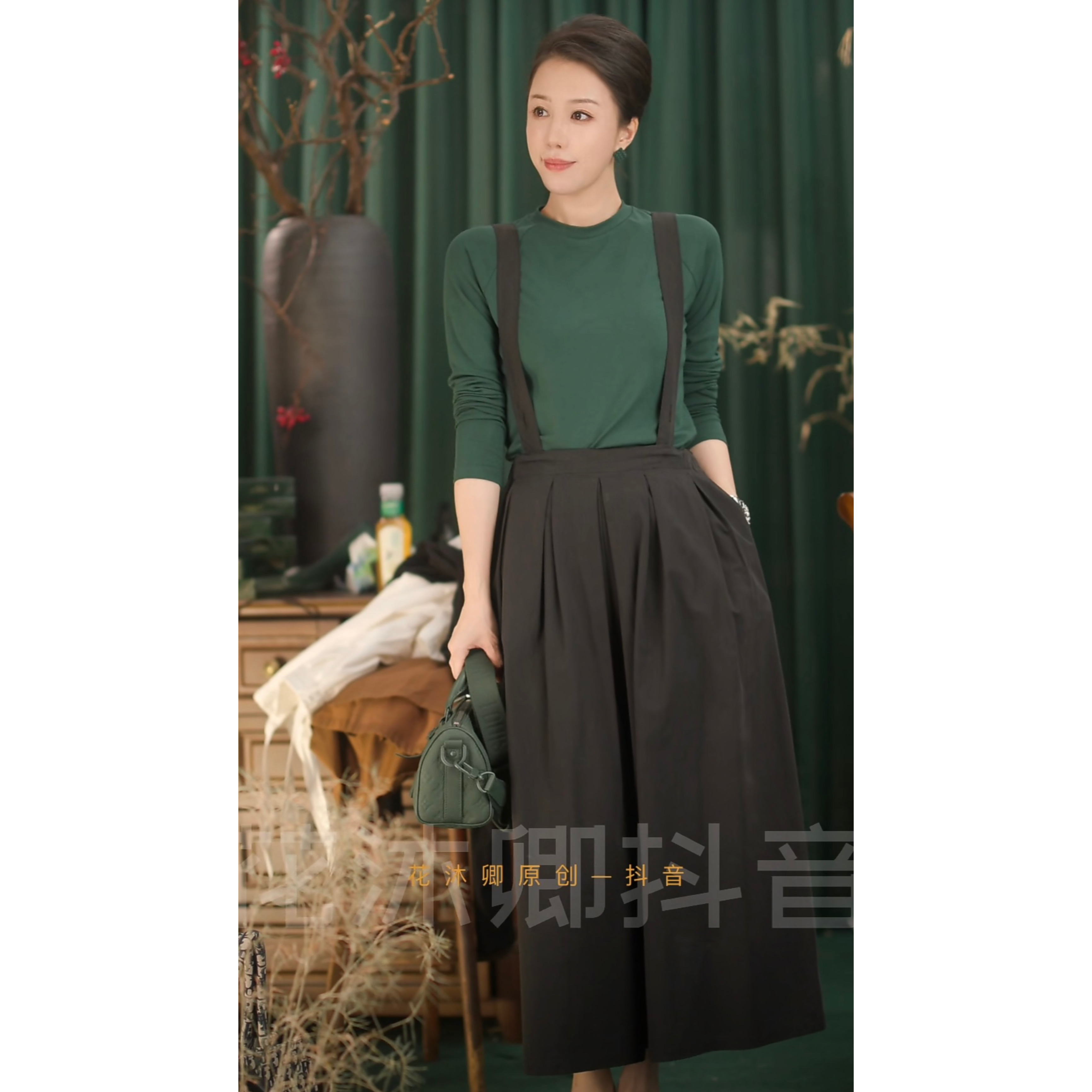 {花蕾原创}原创设计休闲百搭时尚圆领套头插肩袖长袖打底衫