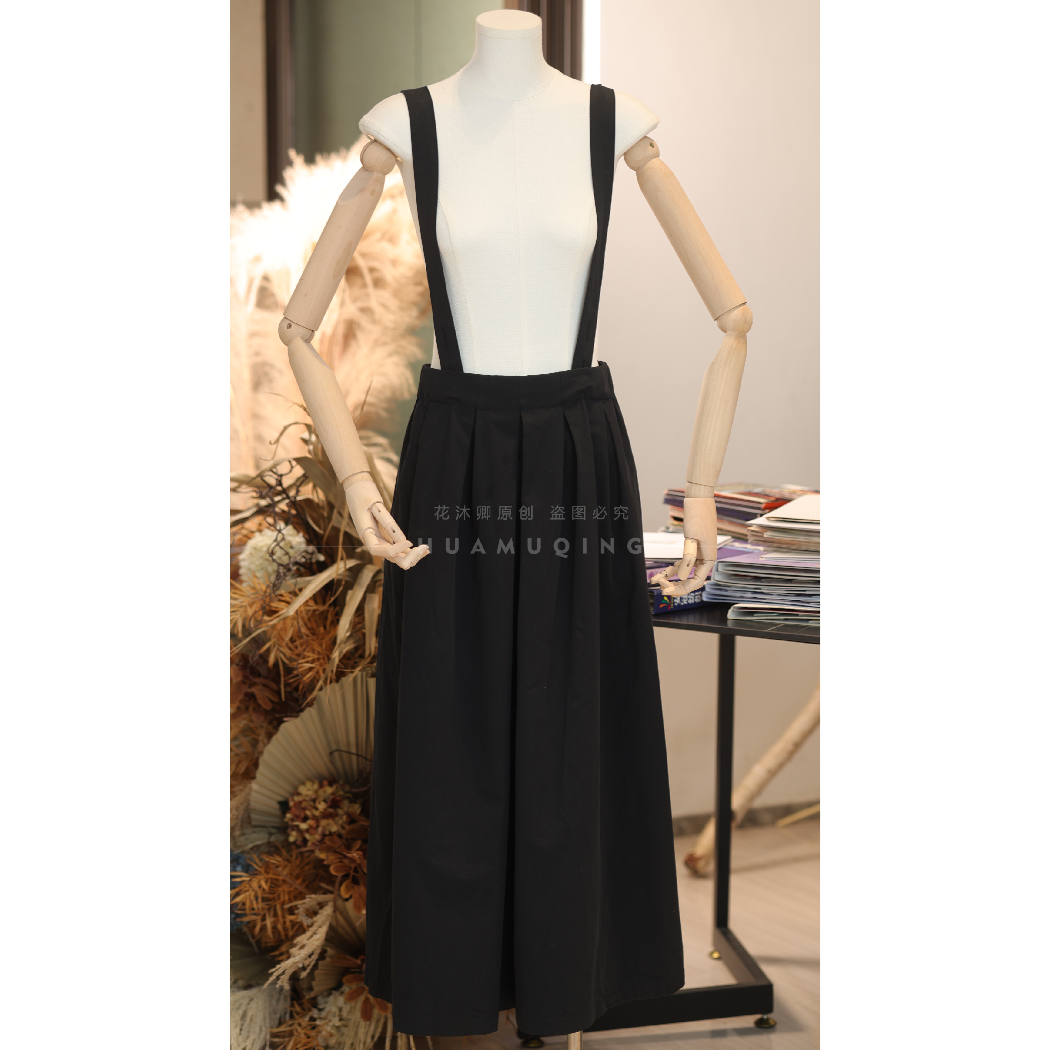 {花蕾原创}气质时尚休闲韩版小众设计师宽松阔腿设计感背带裤