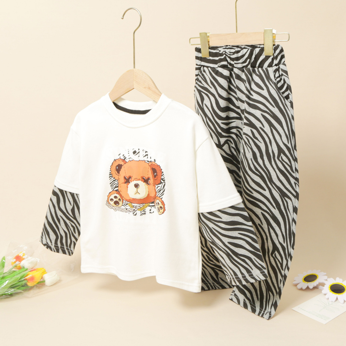 男女童套装春秋款福利男童套装圆领条纹套装WP113110