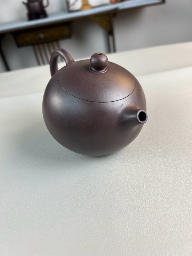 宜兴原矿紫砂老紫泥西施壶250cc