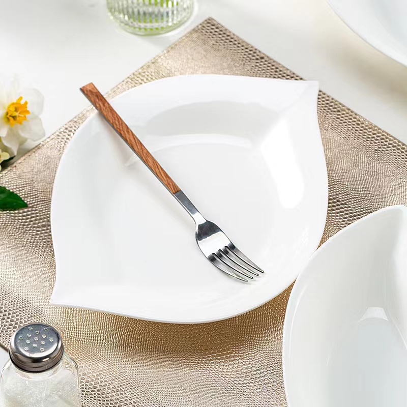 景德镇骨瓷餐具纯白家用盘子中式创意餐厅异形菜盘子海鲜盘凉菜盘