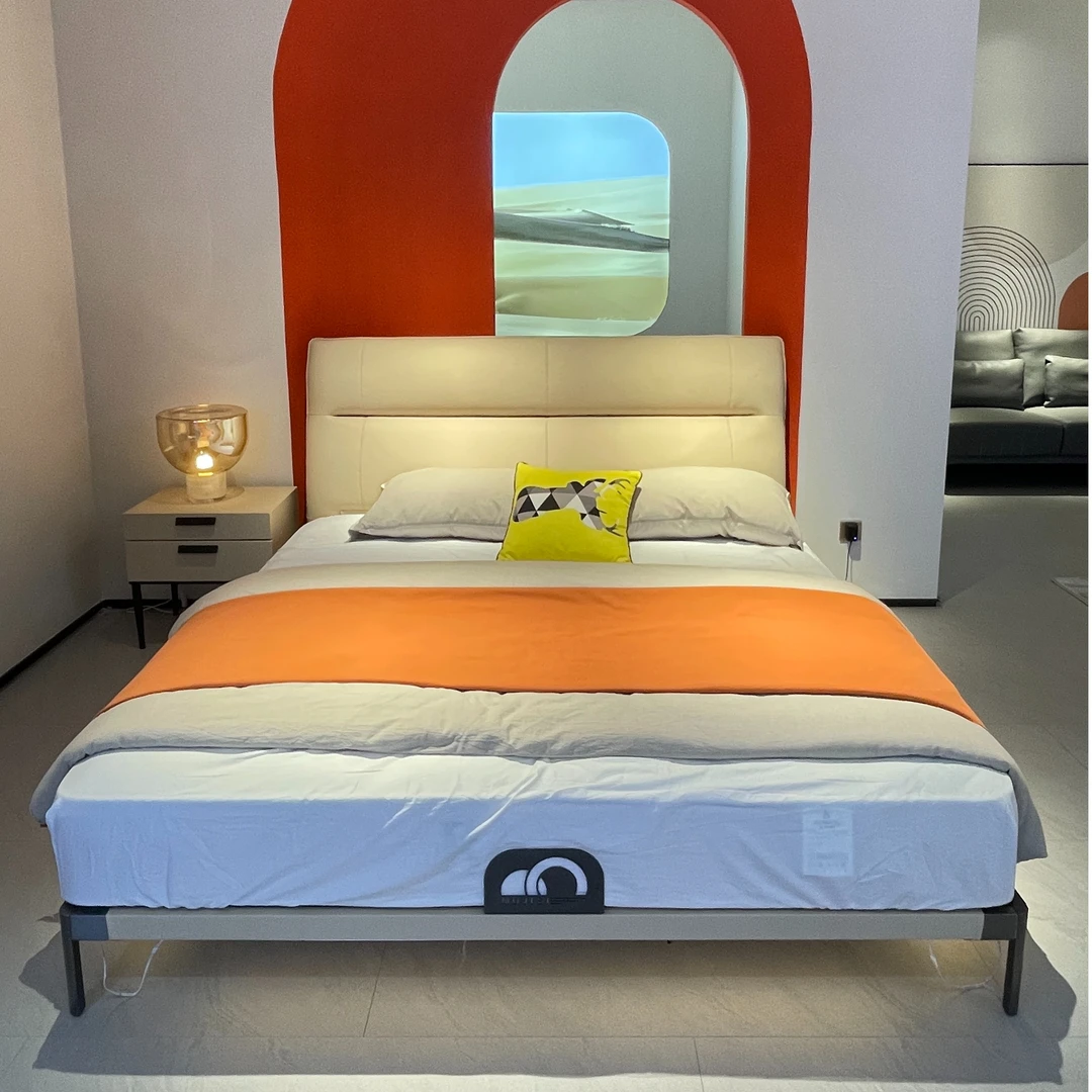 头层牛皮床现代简约1.5m1.8米双人真皮床婚床意式极简主卧大床