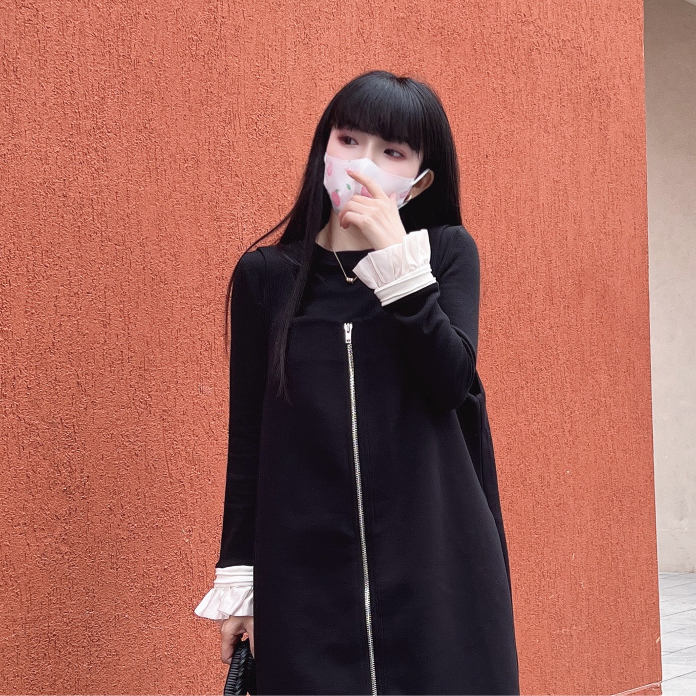 【娜拉】A字版黑色单件背带裙显瘦百搭甜美风  24151