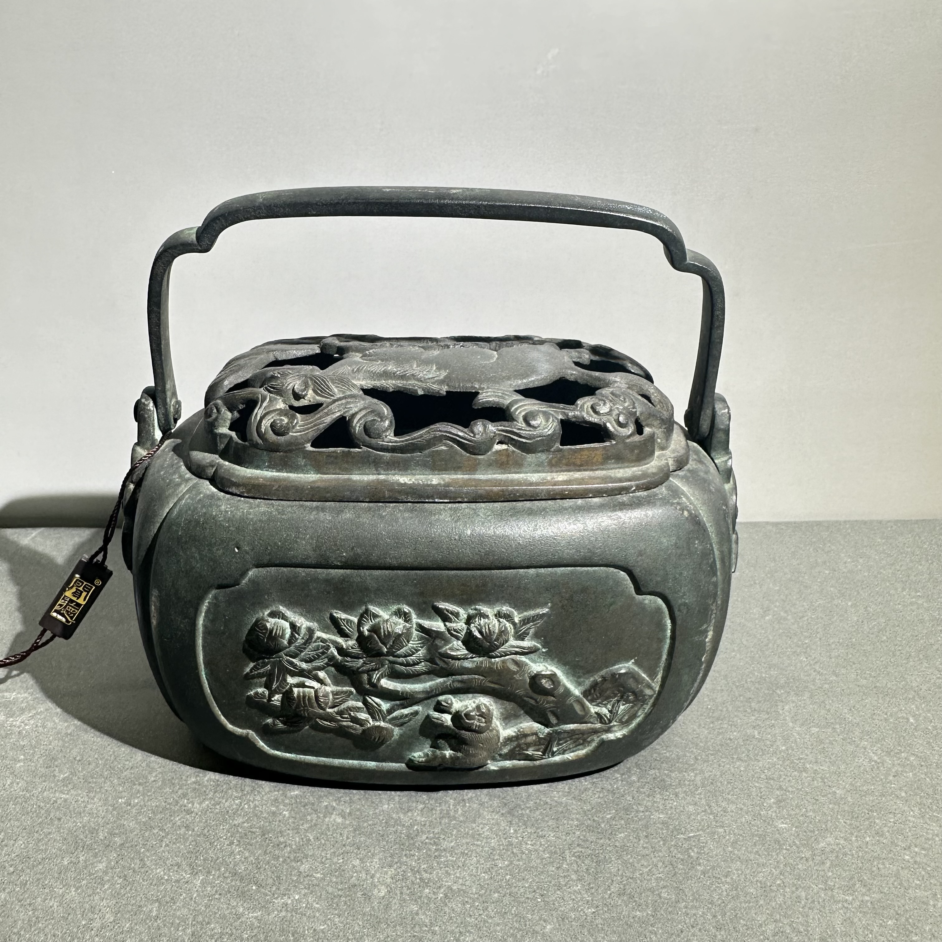 晚清民国/铜手炉/灵猴献寿/T415014/美82/全品/朝阳文物