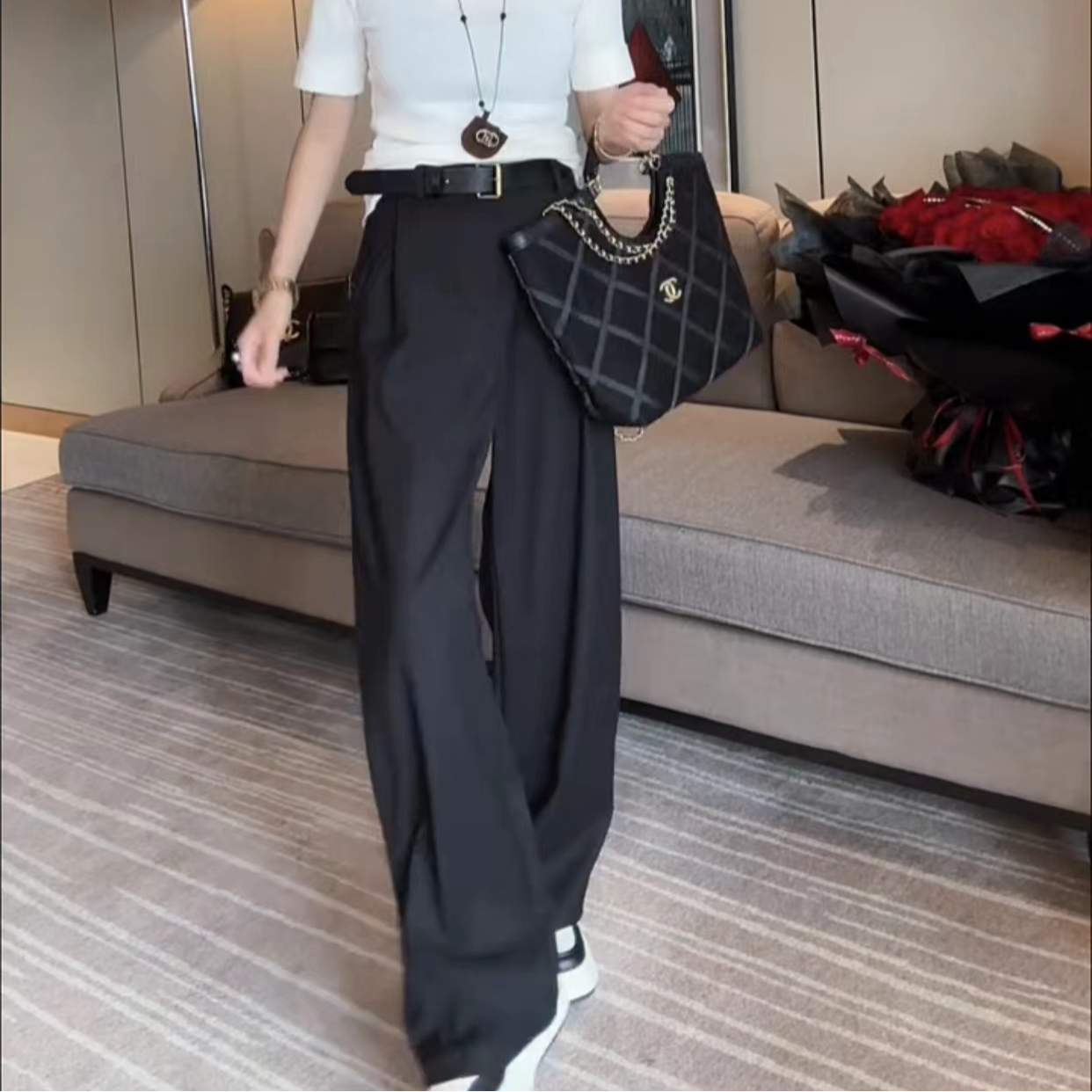 2024早秋新款大码休闲百搭西裤女梨形身材胖mm显瘦显高松紧腰长裤