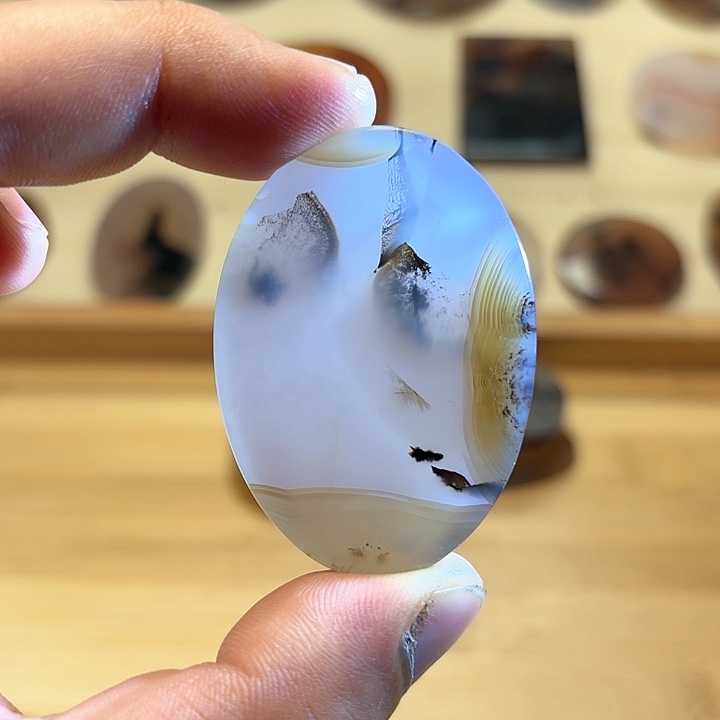 玛瑙/玉髓颈饰合金