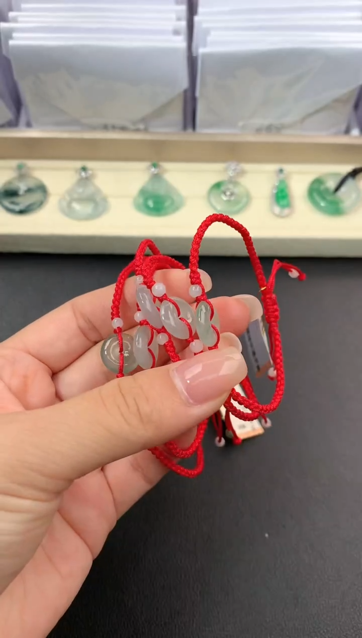 【闪购商品】翡翠颈饰未镶嵌A769 多样性发一件