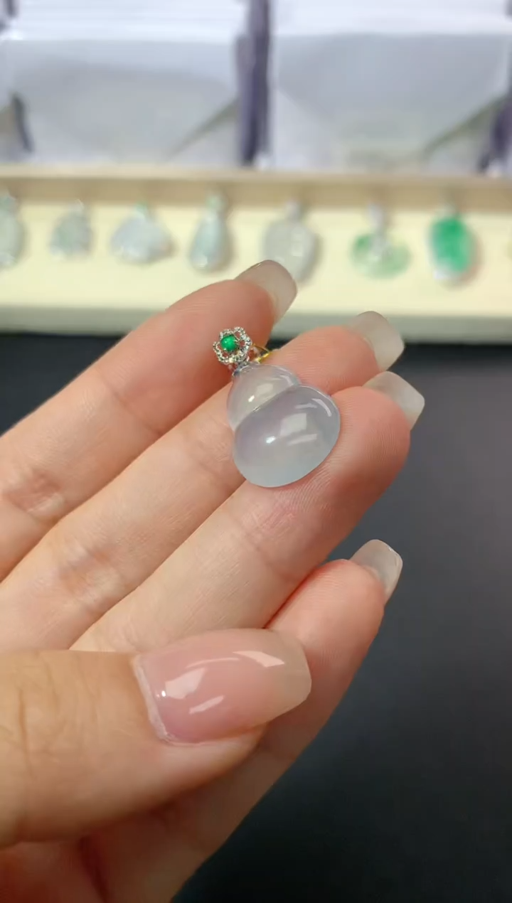 【闪购商品】翡翠颈饰18K金镶嵌W208