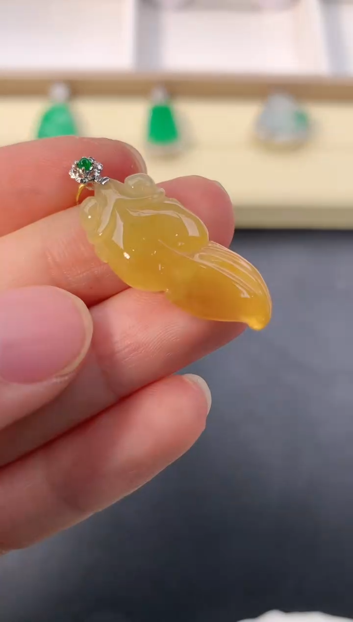【闪购商品】翡翠颈饰18K金镶嵌X358