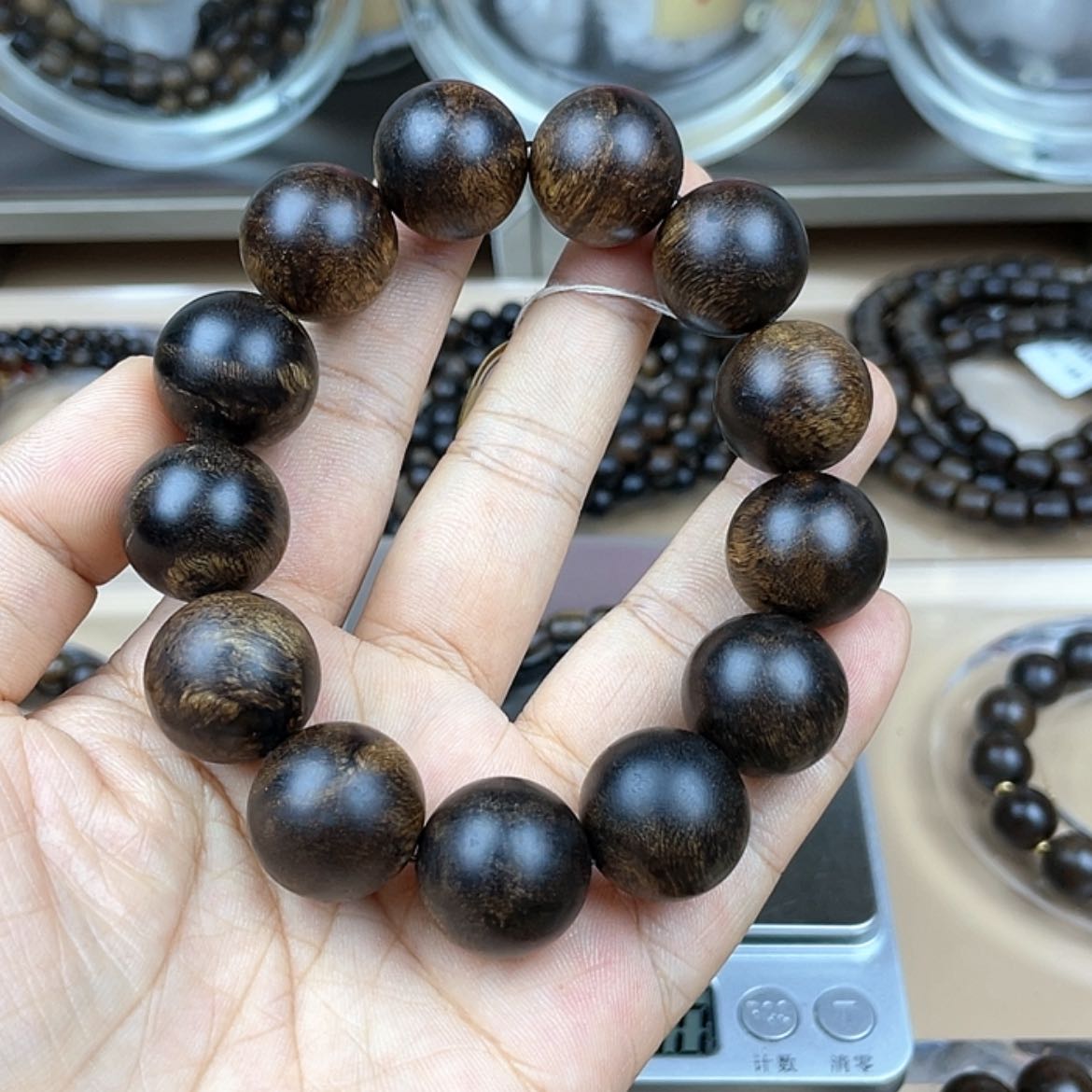 【闪购商品】沉香手串朱*