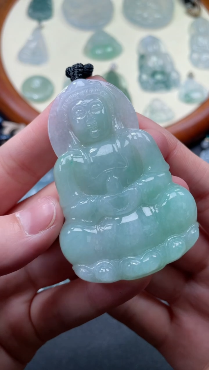 【闪购商品】翡翠颈饰未镶嵌观音