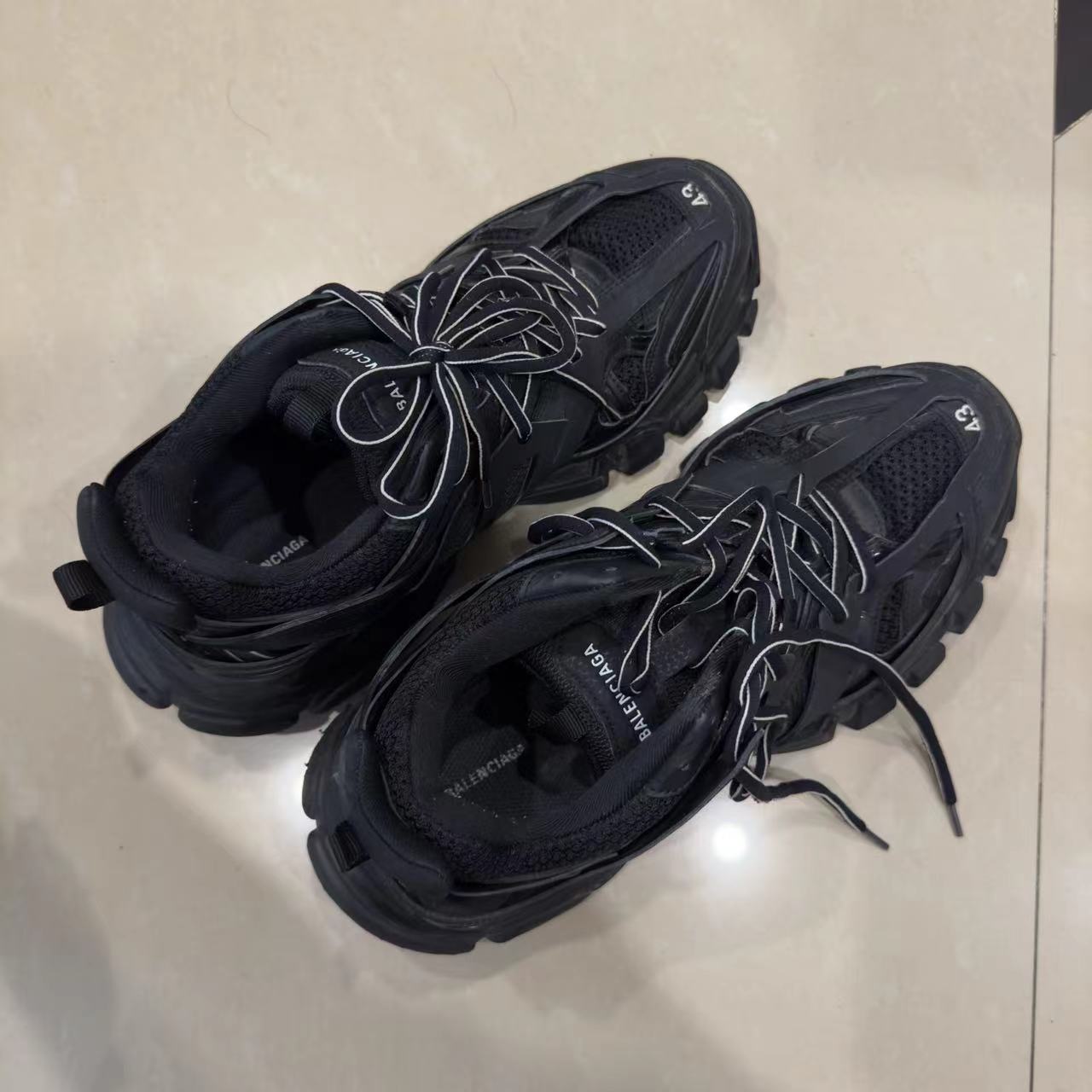 （pm）巴黎世家 balenciaga 黑色 track 老爹鞋 / 43码 / 95新 /